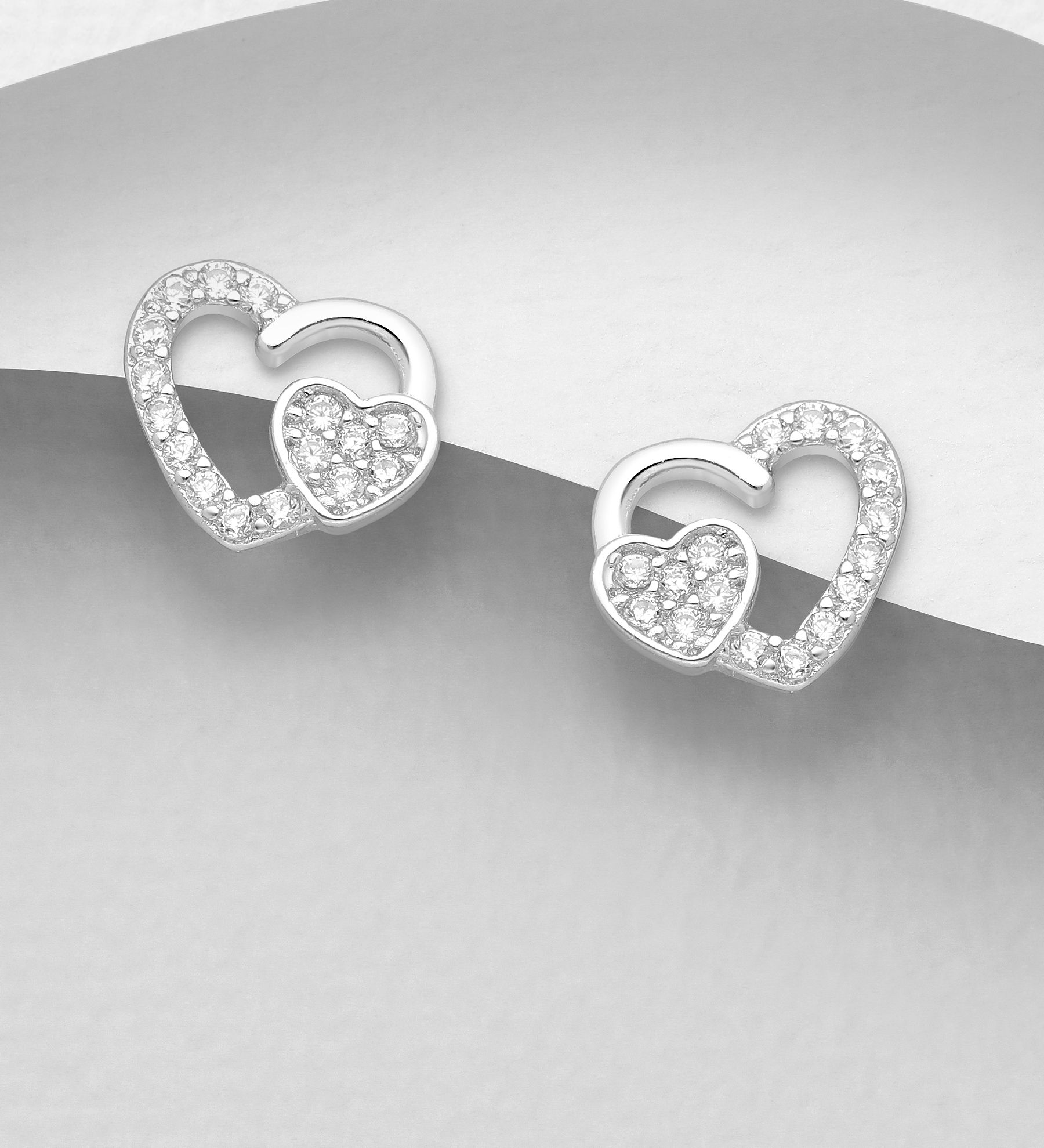 Silverörhängen två Hjärtan med cubic zirkonia stenar - Snygga & fina hjärtörhängen, örhängen, studs i äkta sterling silver