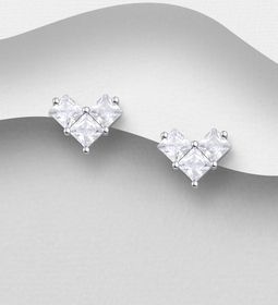 Silverörhängen studs - Hjärtformade av glittrande stenar
