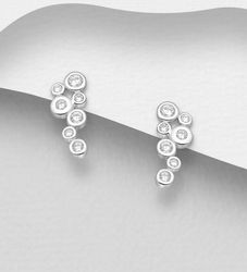 Silverörhängen - stilfull design med runda cubic stenar