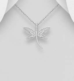Silverhalsband Trollslända fylld med glittrande cubic stenar