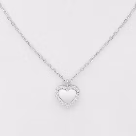 Silverhalsband Silverhjärta med glittrande cubic stenar runt om