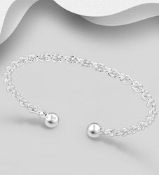 Flätat armband i cuff design - stelt silverarmband dam