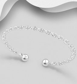 Flätat armband i cuff design - stelt silverarmband dam