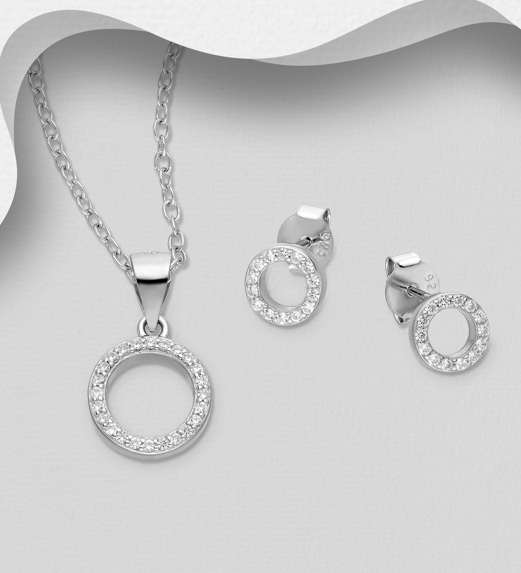 Presenttips - Smyckesset Ring glittrande cubic zirkonia - present till dam, älskling, flickvän, fru, frun, frugan, sambo, mamma