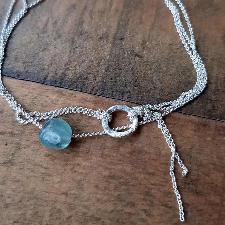 Silverarmband Tiny pebbles apatit tillsammans med silverarmband Connected