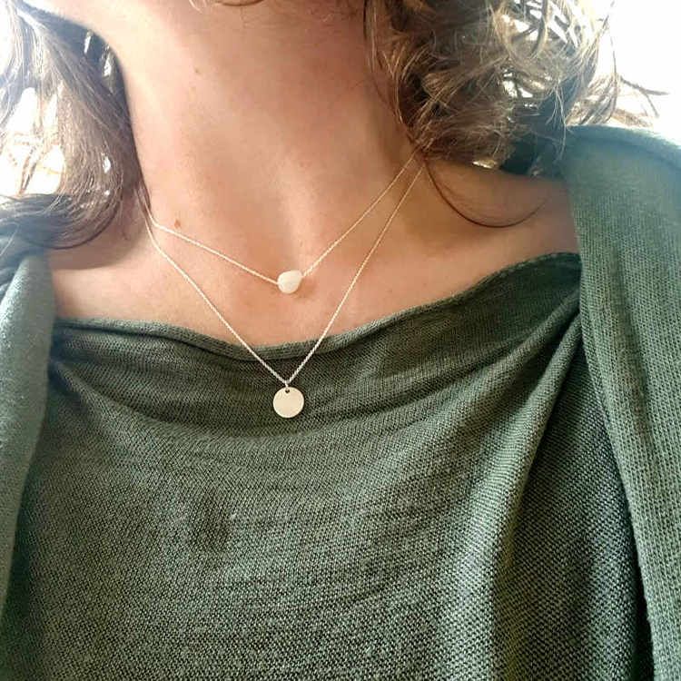 Silverhalsband Grain of sand tillsammans med halsband Tiny pebbles månsten.
