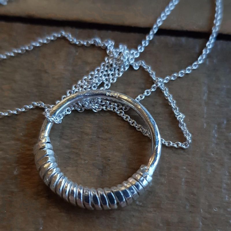 Silverhalsband Weave