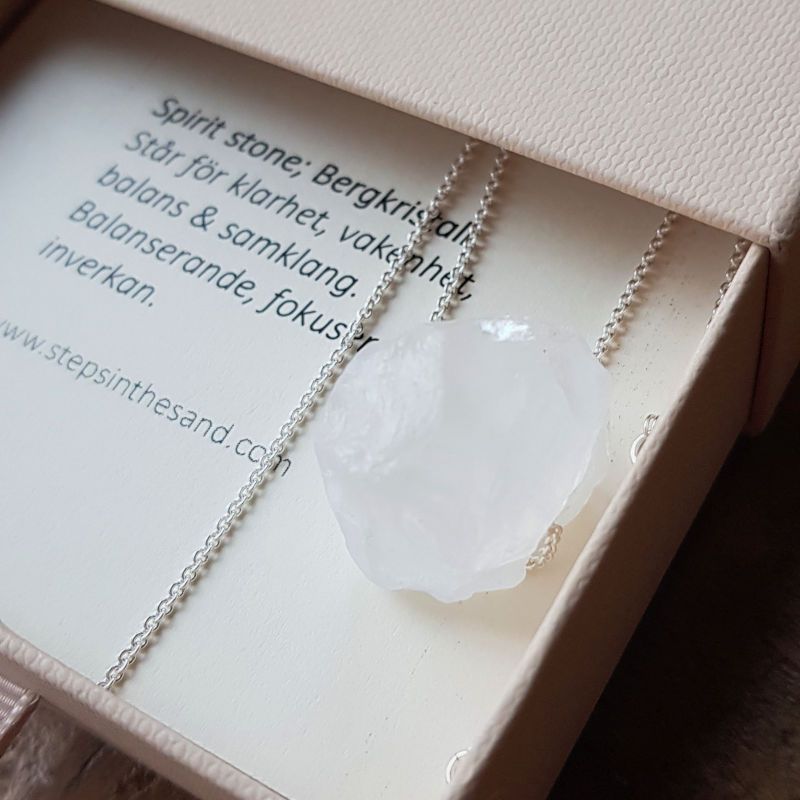 Silverhalsband Spirit Stone Bergkristall i smyckesask