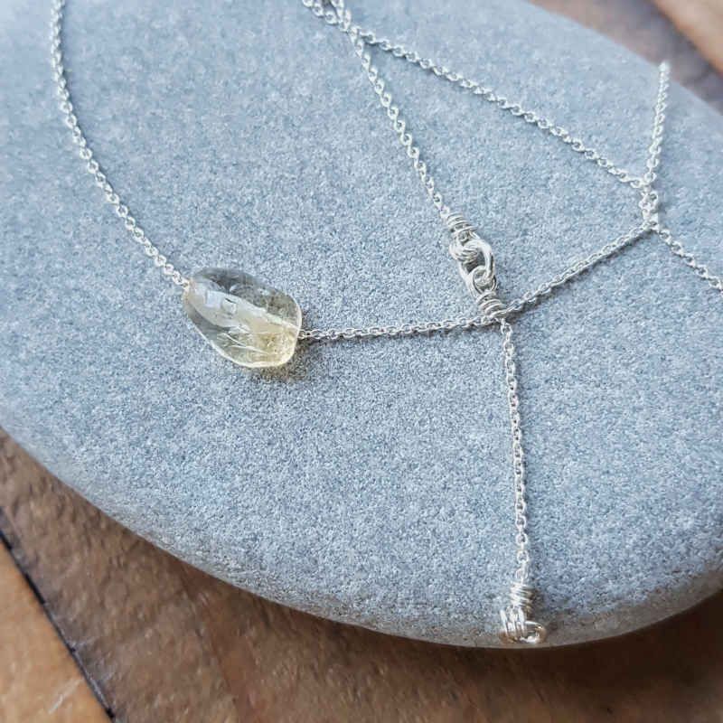 Silverhalsband Tiny pebbles Citrin