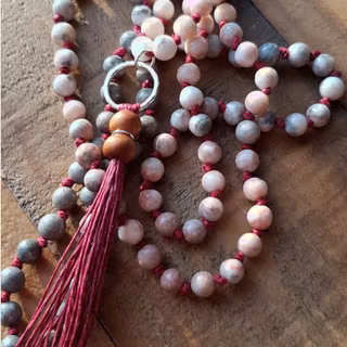 Mala halsband rosa zebra jaspis
