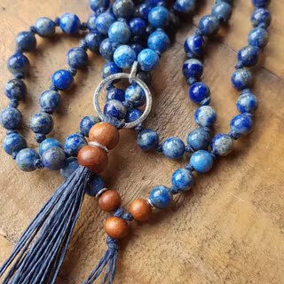 Mala halsband Lapis Lazuli