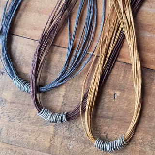 Halsband Tvinna