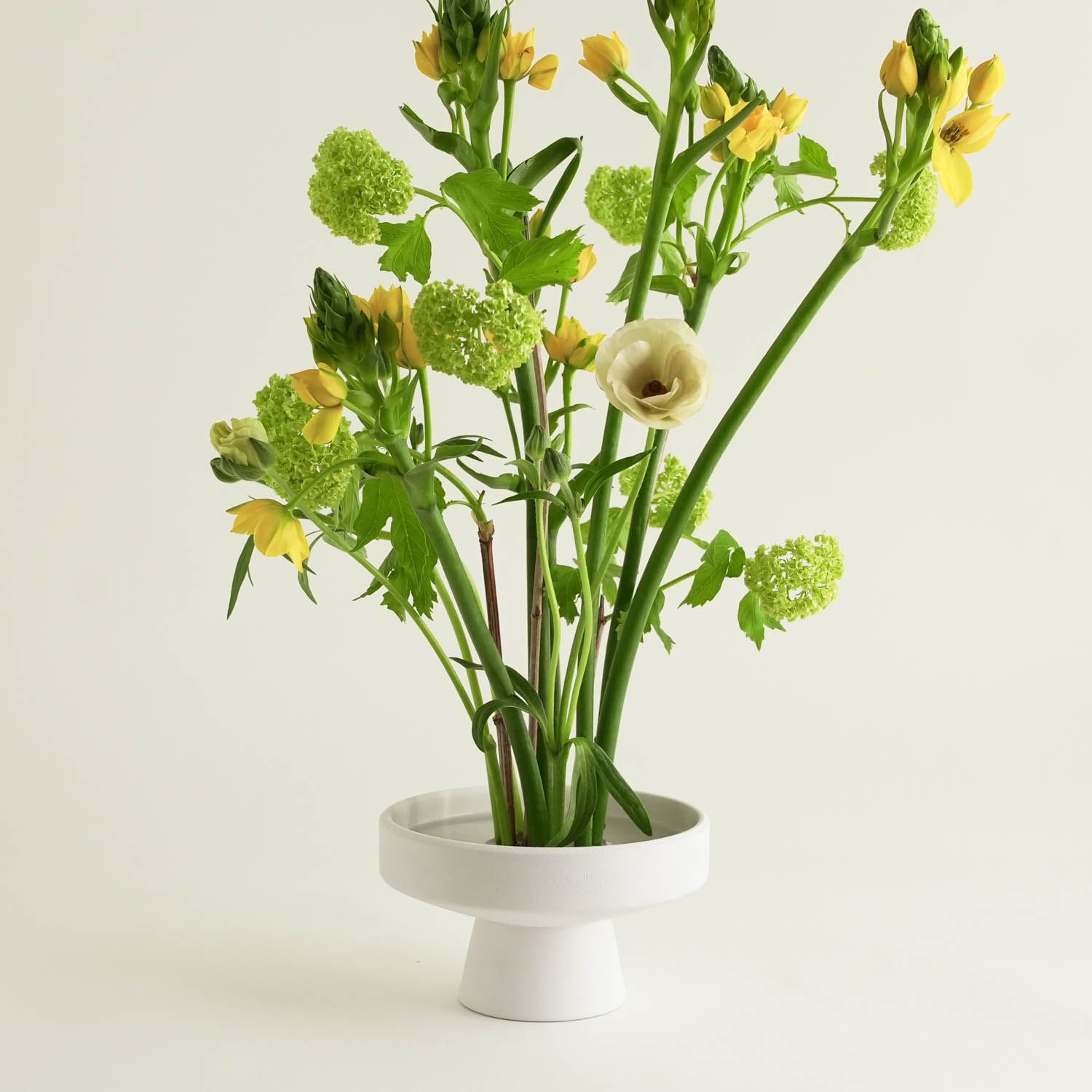 Keramikfat för Ikebana - Vit