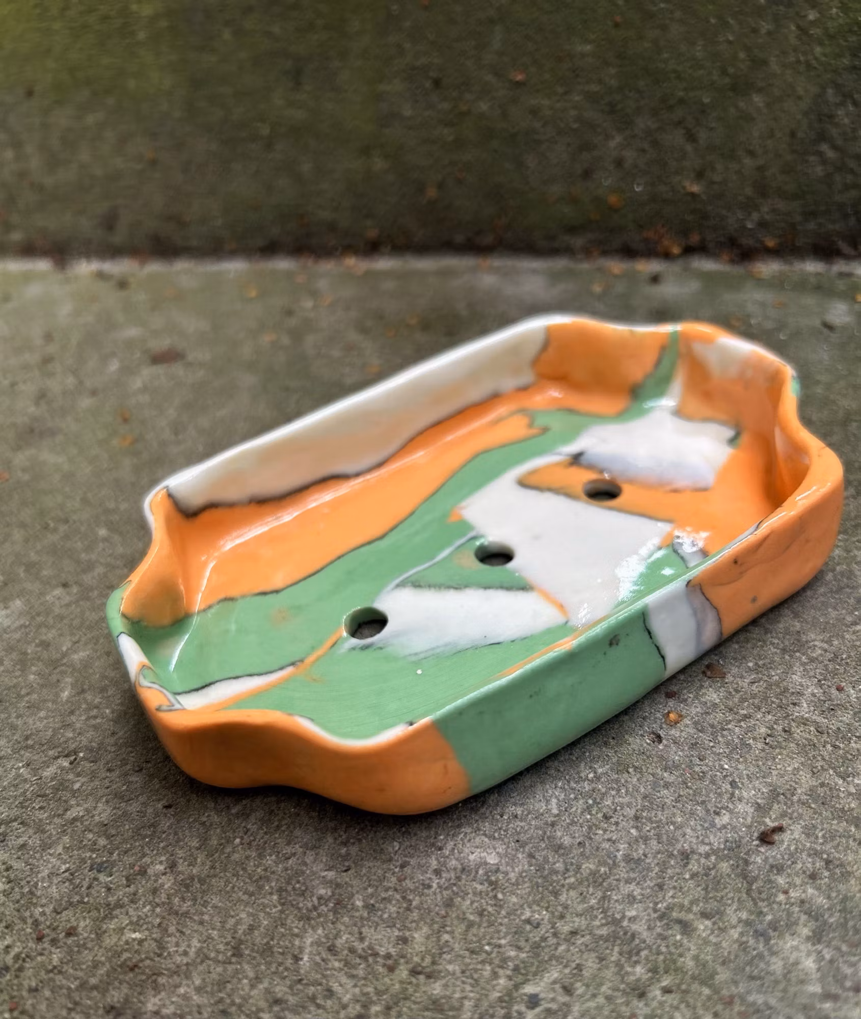Tvålfat grön/ orange/ vit