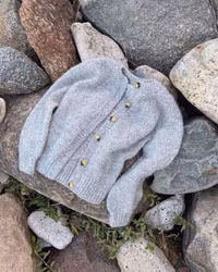 Petit knit - Novice Caridgan Chunky Edition