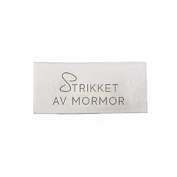 94 Strikket av mormor