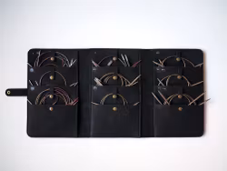 UnTold - Large Organizer