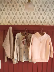 2501 Mykt til barn / Nr. 8b  Matthew Sweater