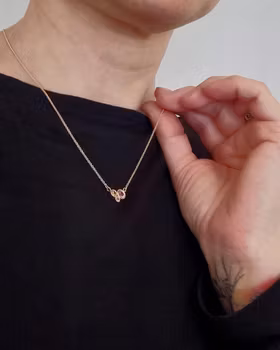 Halsband med Safirer i 18K guld