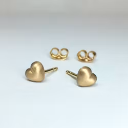 Tiny heart örhängen