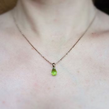 Peridot briolett