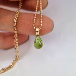 Peridot briolett