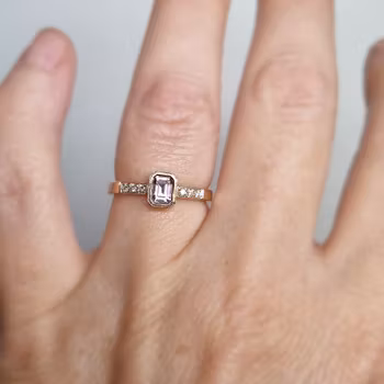 Dusty Rose safirring