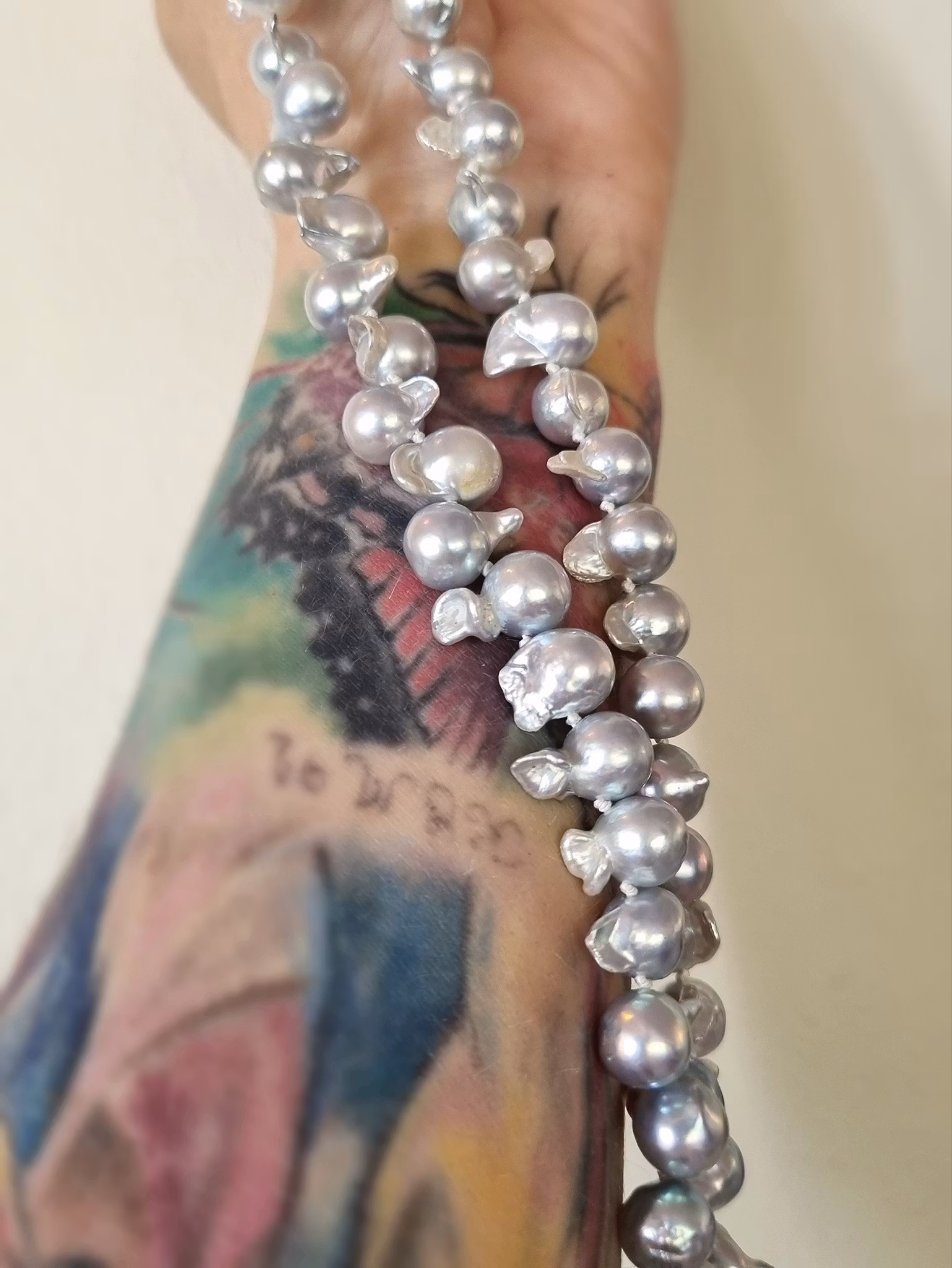 Pärlcollier silverblå barock - Japansk Akoya