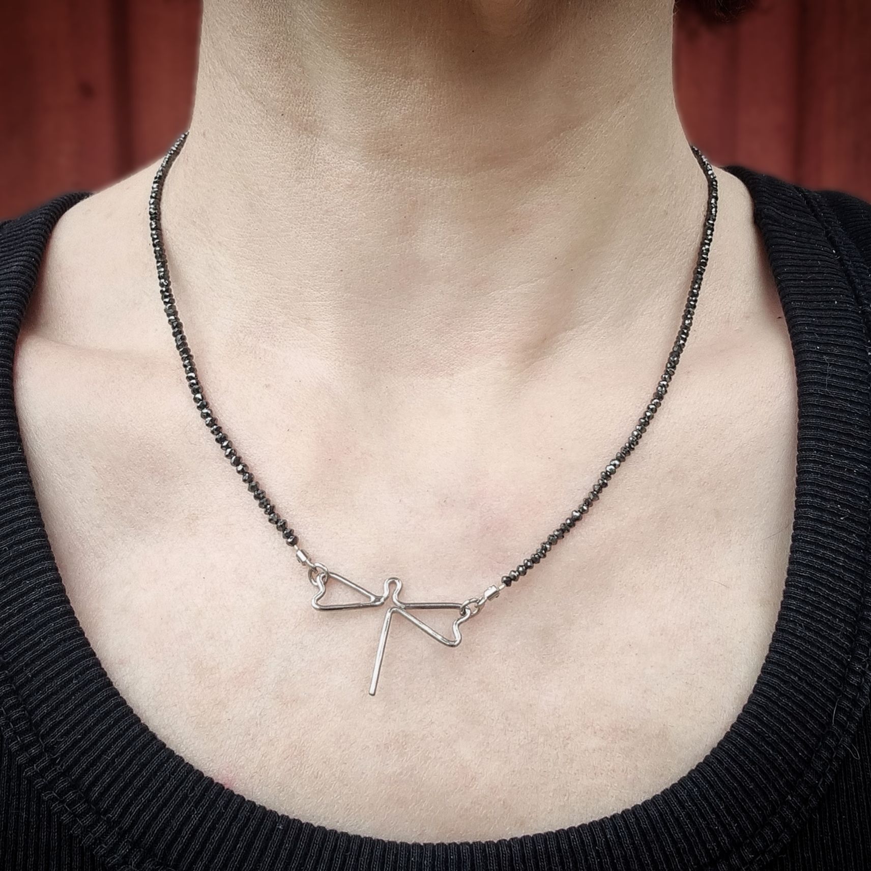 Svartgnister 18,37 ct- Diamantcollier 45 cm