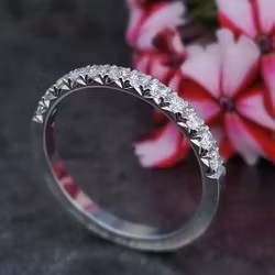 Klassisk alliansring - handgjord i 18K guld