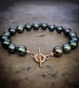 Tahitipärlor - Armband med 18 K lås