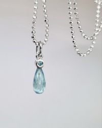 Sommarhimmel - Turmalin & diamanthänge i 18K vg
