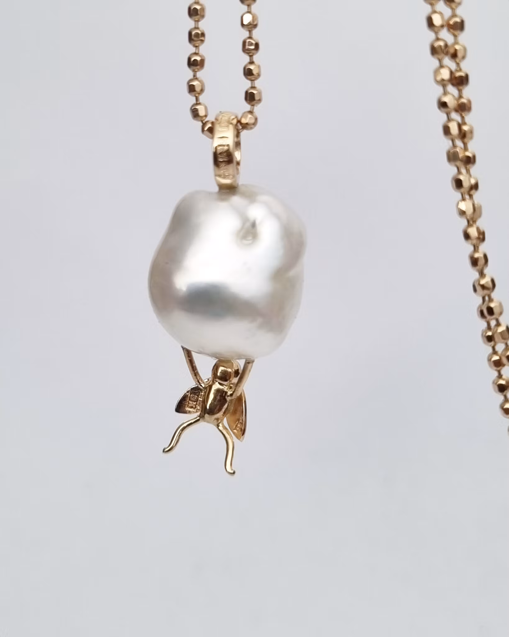 Heavy Cloud Lifter - Söderhavspärla med 18K styrkelyftare