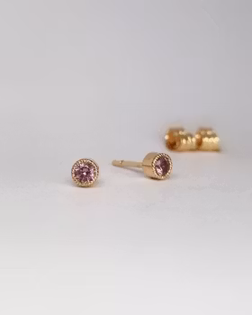 Studs med antikrosa Spineller fairtrade - örhängen i 18K