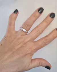 Rustic - slät ring med rå yta 4,5 mm