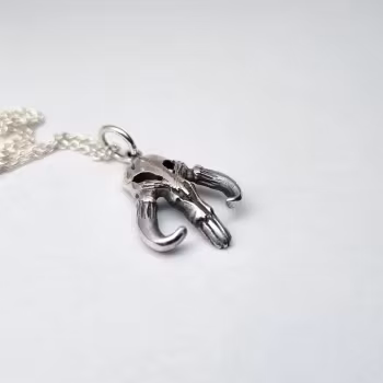 Mythosaur scull - hängsmycke i silver