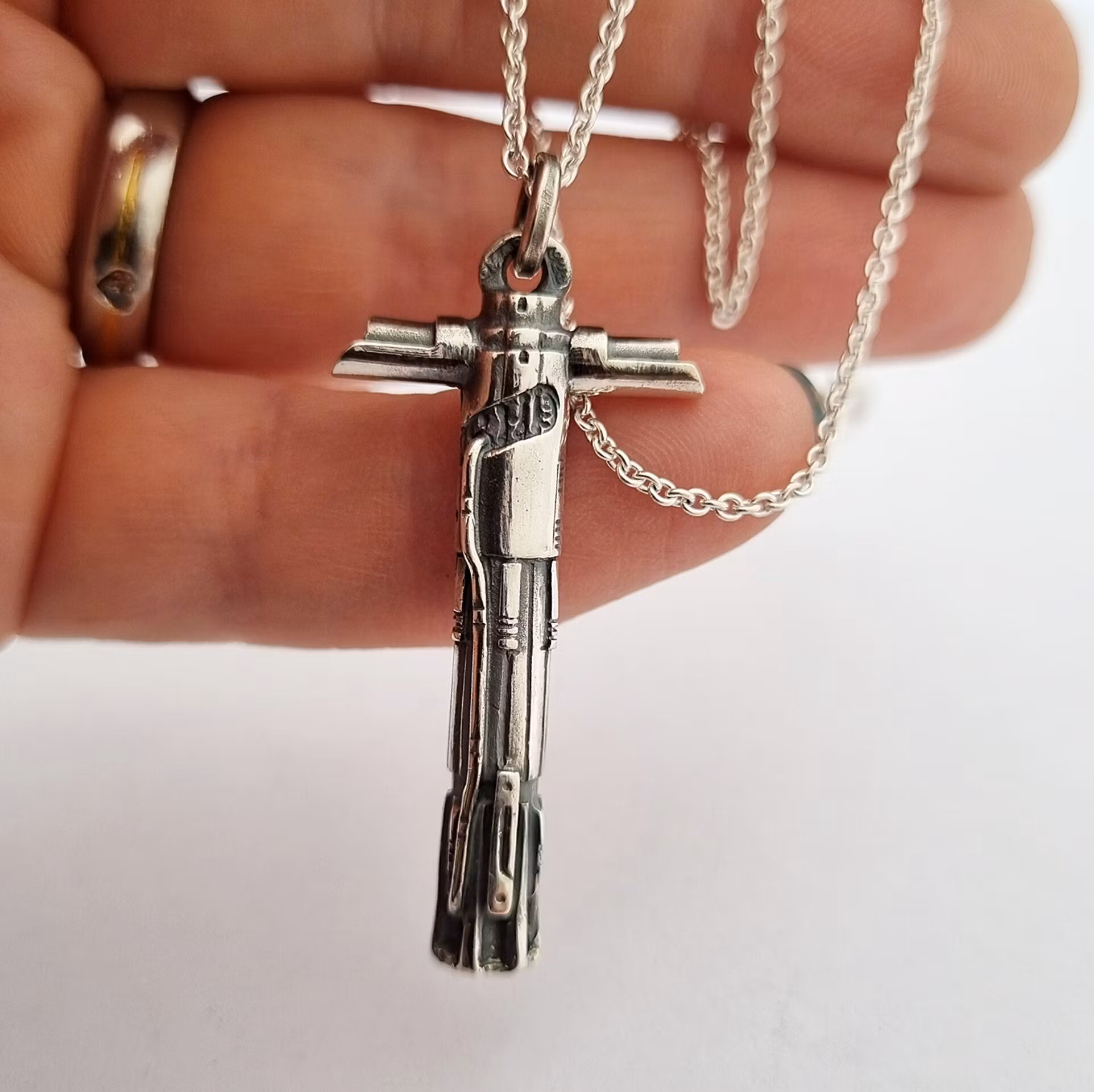Kylo Ren's lightsaber - hängsmycke i silver