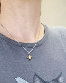 Havssköldpadda mini - hänge i 18K guld