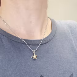 Havssköldpadda mini - hänge i 18K guld