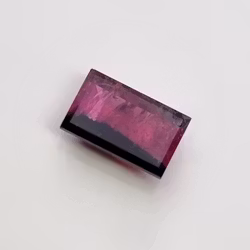 "Norrsken" Safir Winza 1,94 ct rektangulär - 'made by order'