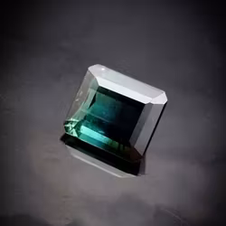 Turmalin 3,98 ct bicolour teal & svart - 'made by order'