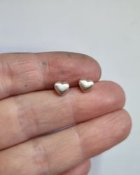 Tiny heart - örhängen i silver