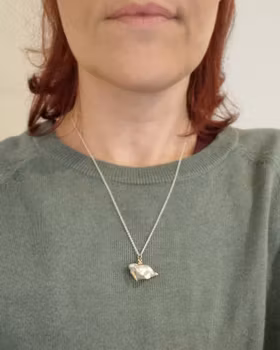 Keshi Bunny - 18K hänge med Söderhavspärla