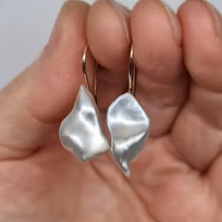 Exklusiva keshipärlor från Australien - örhängen i 18K guld