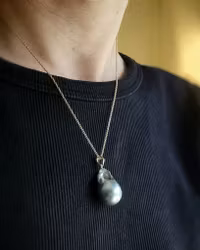 Barock Tahitipärla - hänge i 18K guld