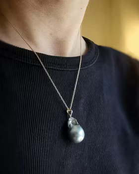 Barock Tahitipärla - hänge i 18K guld