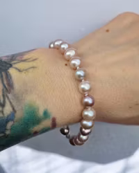 Naturligt ljust askrosa Sötvattenspärlor - armband 18-20 cm