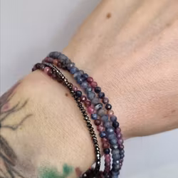 Gnistrigt svart Diamantarmband - till 20 cm