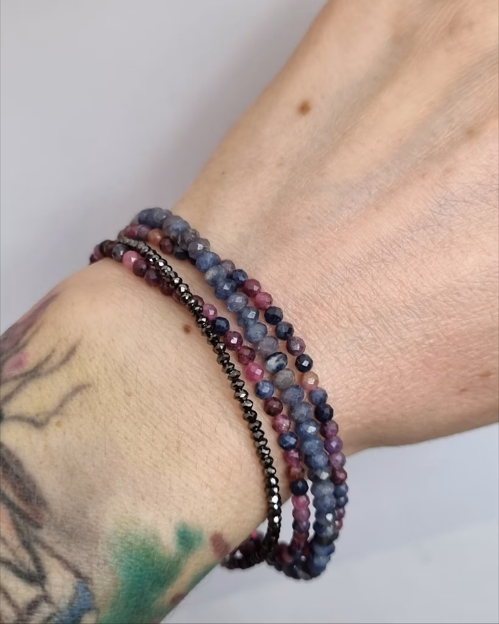 Blått glittrigt Safirarmband - från 17 cm