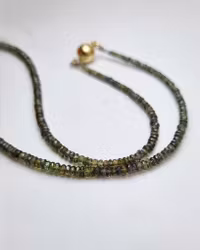 Skogsgrönt Safircollier - 43 cm